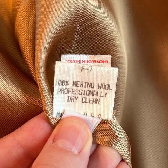 Calvin Klein Vintage 100% Wool Pea Coat Tan Waist Tie Two Button - Picture 10 of 15